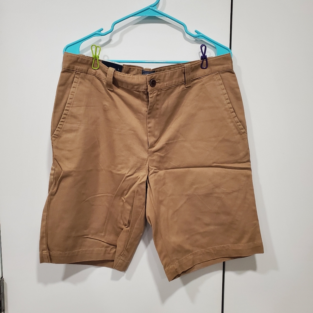 Men's Bass khaki shorts size 33 NWT